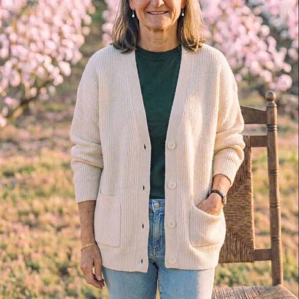 Gillian – Elegantly Designed Cardigan